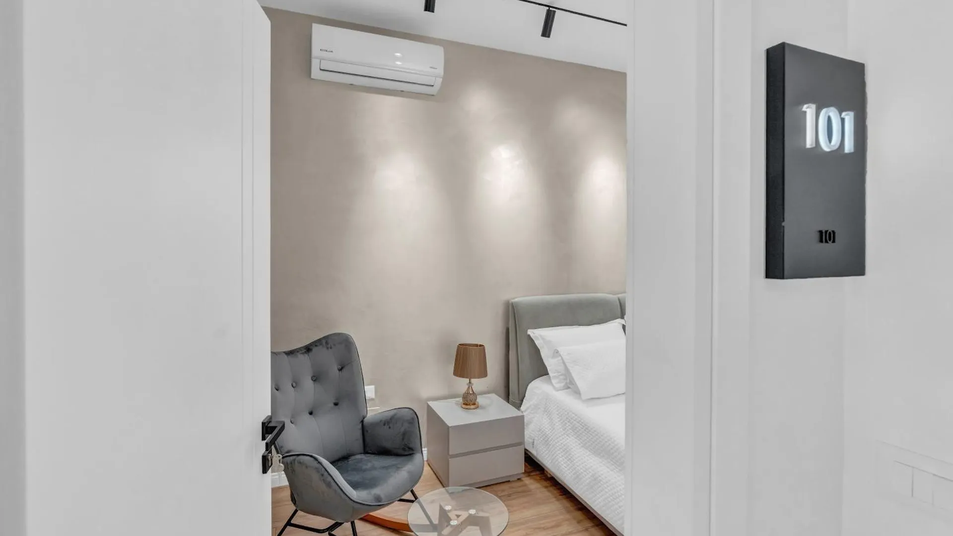 Kajo Studio Apartment Berat