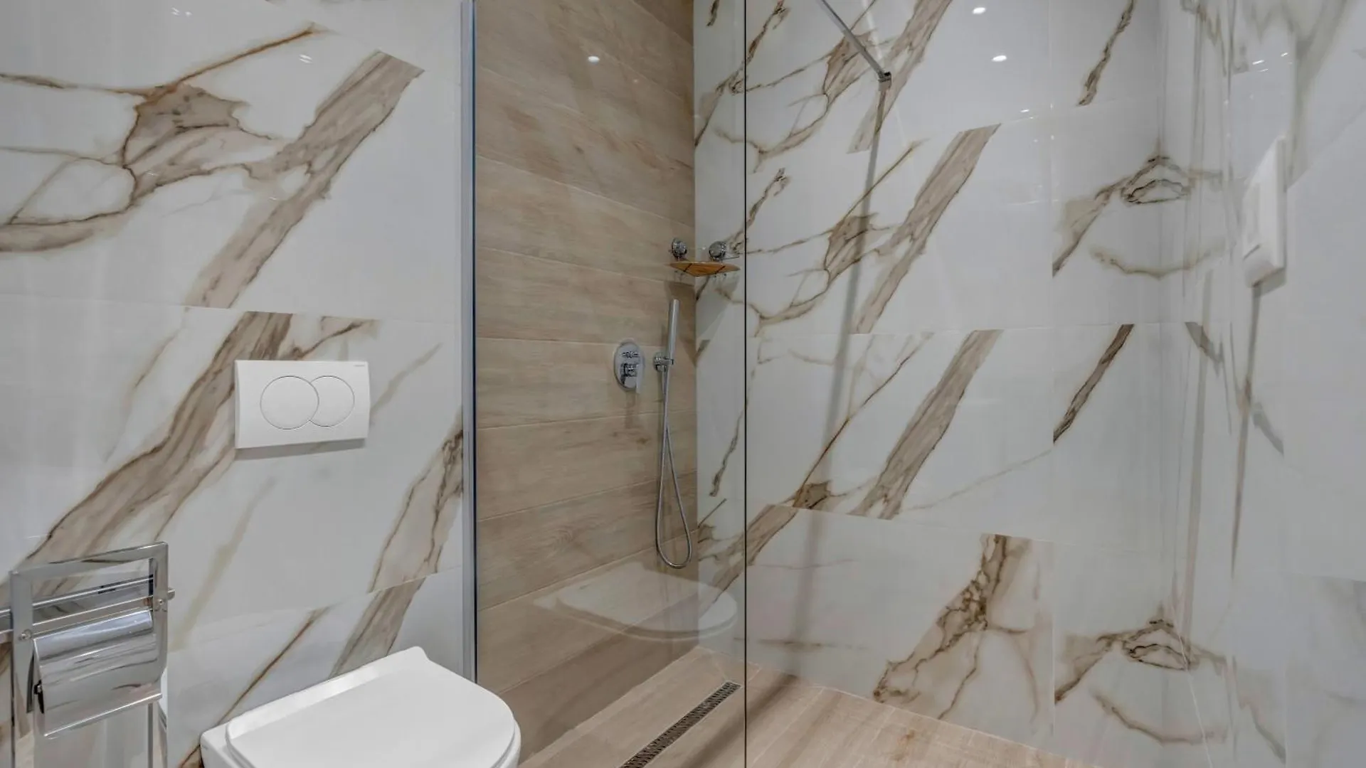 Kajo Studio Apartment Berat