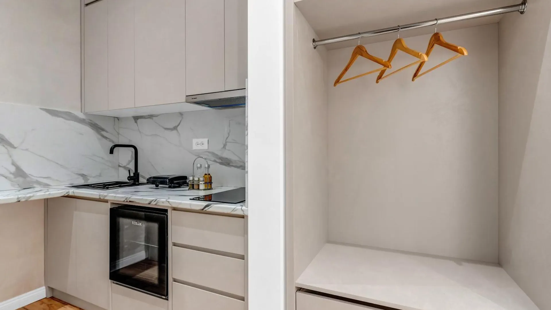 Kajo Studio Apartment Berat 0*,