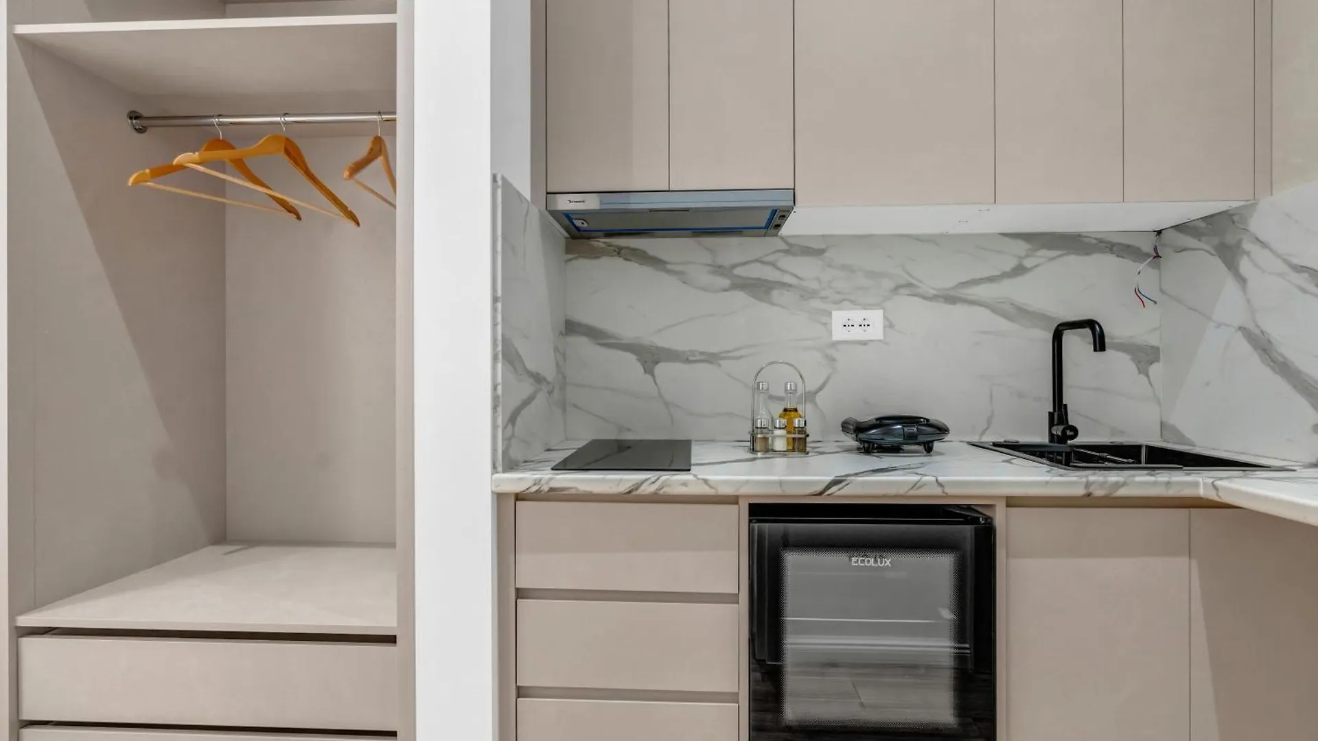Kajo Studio Apartment Berat